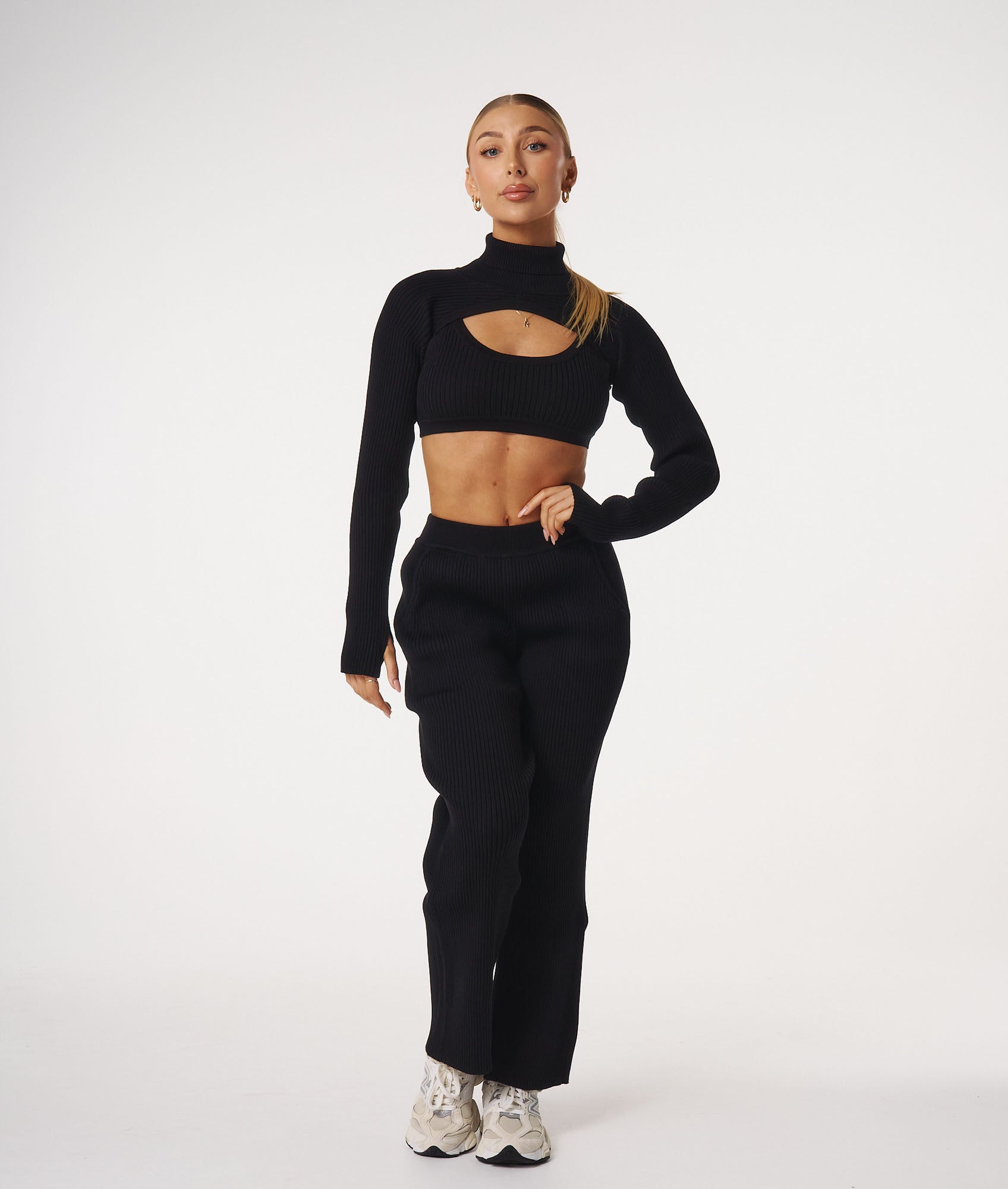 Dreame Pants - Onyx - Saber Apparel