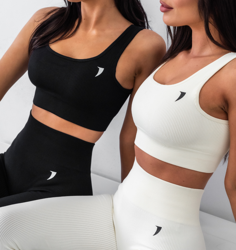 Collections_2._Ribbed_Seamless.png