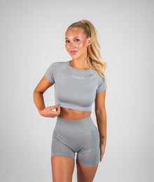  Reflex Crop - Light Grey - Saber Apparel