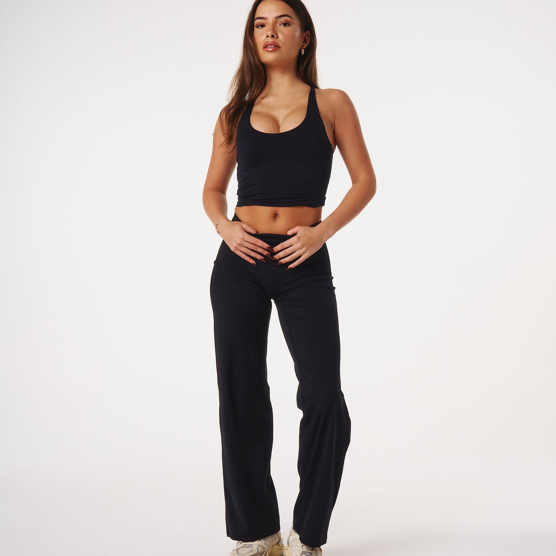 Straight Leg Leggings - Black - Saber Apparel