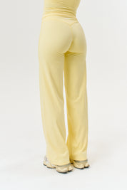 Straight Leg Leggings - Butter