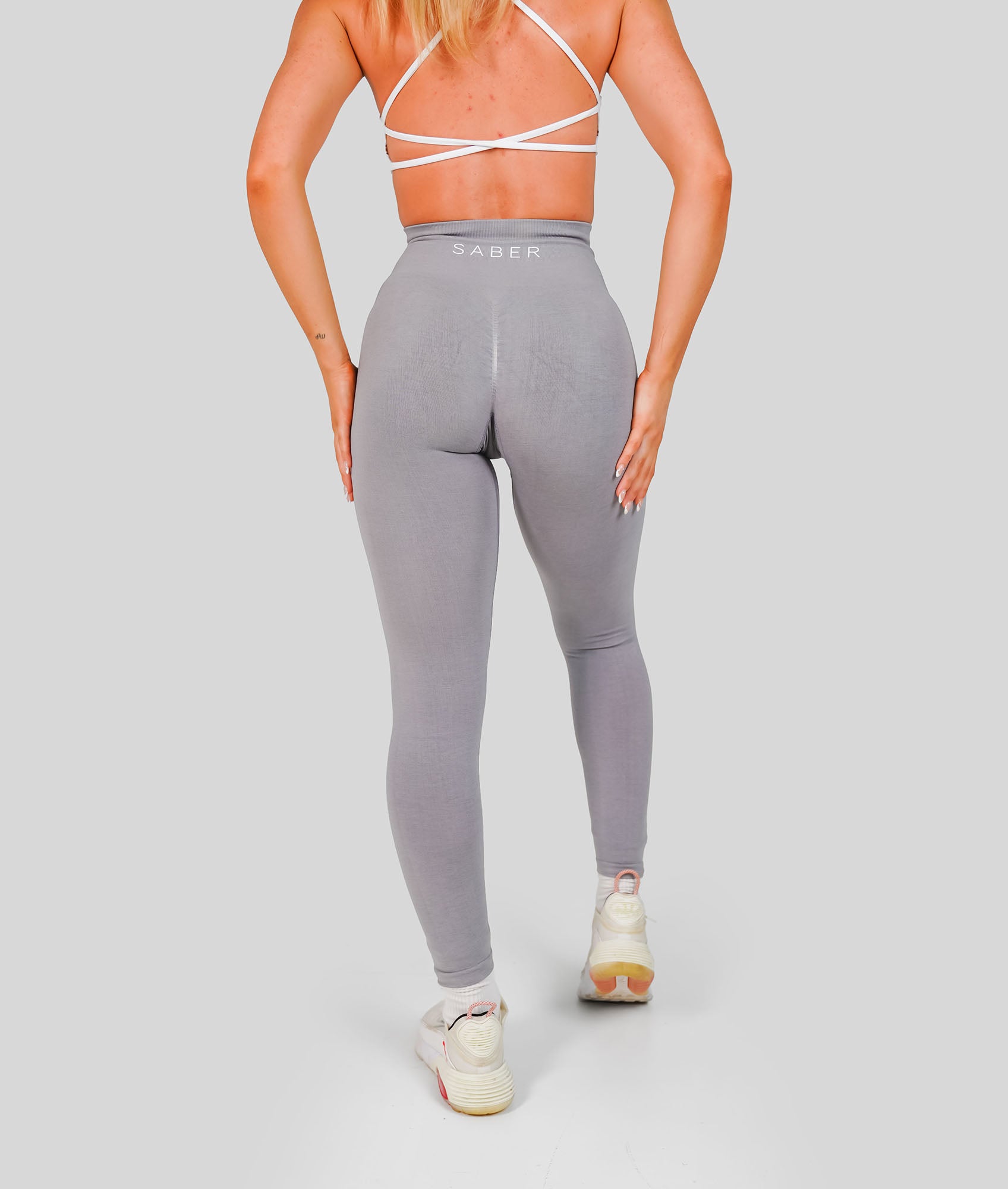 Reflex Seamless Scrunch Leggings - Cloud Grey - Saber Apparel